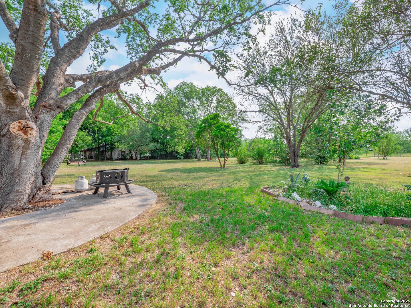 2275 Huber Road Seguin, TX 78155 - Photo 43 of 52