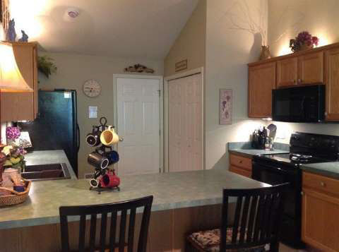 9105 Spring Brook Circle Davison, MI 48423 - Photo 5 of 12 20415348-4.JPG