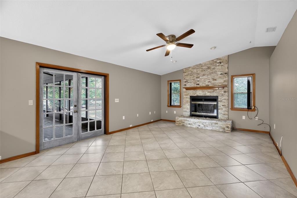 290 Canby Circle Spring Hill, FL 34606 - Photo 10 of 33