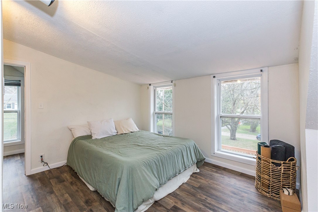 993 Farr Road Akron, OH 44319 - Photo 24 of 48