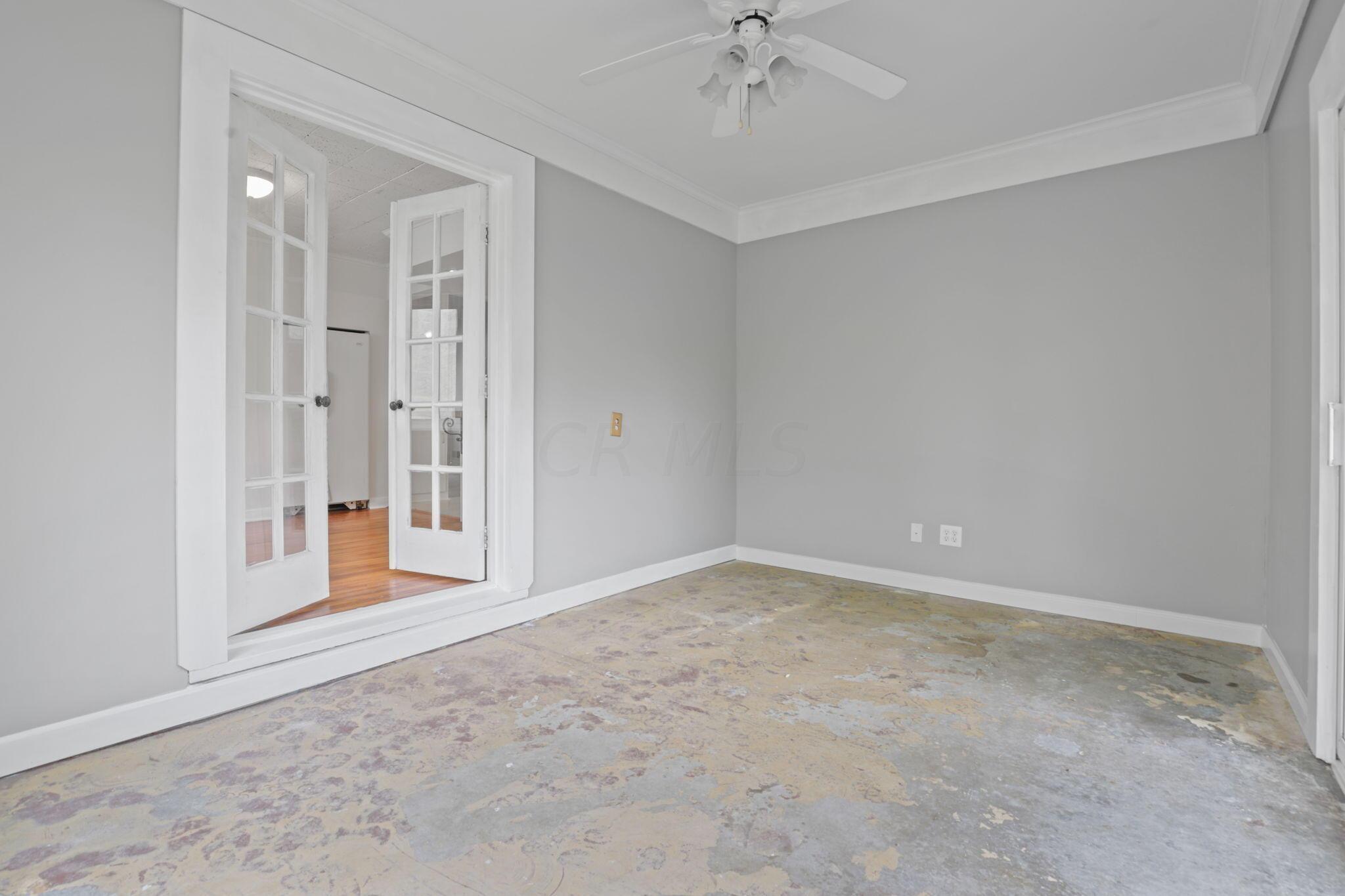 2189 Jervis Road Columbus, OH 43221 - Photo 16 of 34 Florida Room