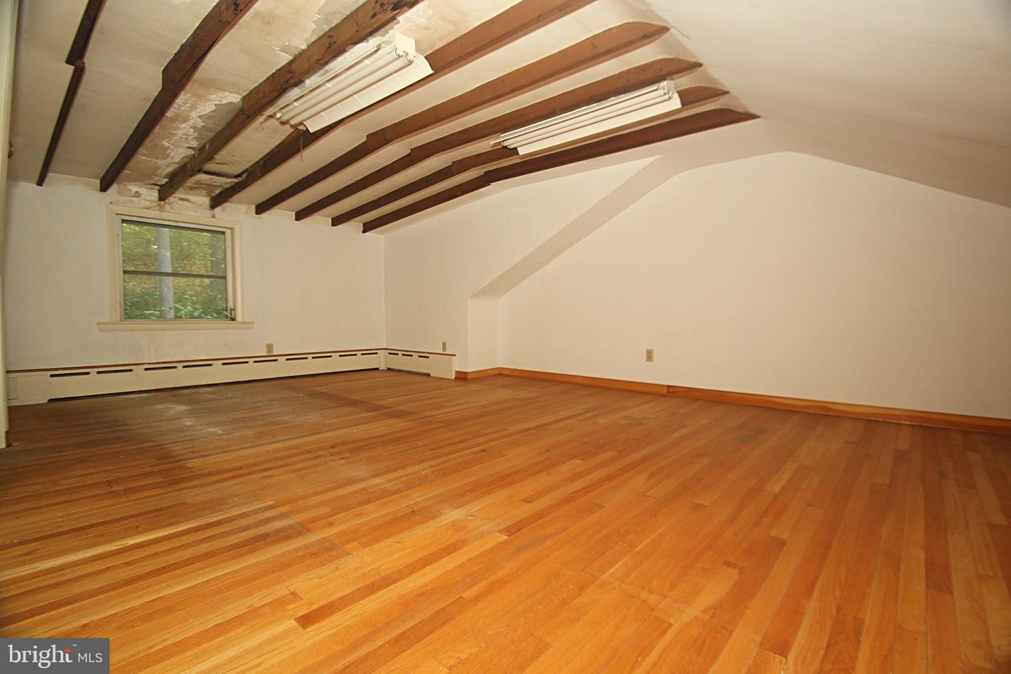 1348 Sheep Hill Road Pottstown, PA 19465 - Photo 11 of 21 Gallery Image 11