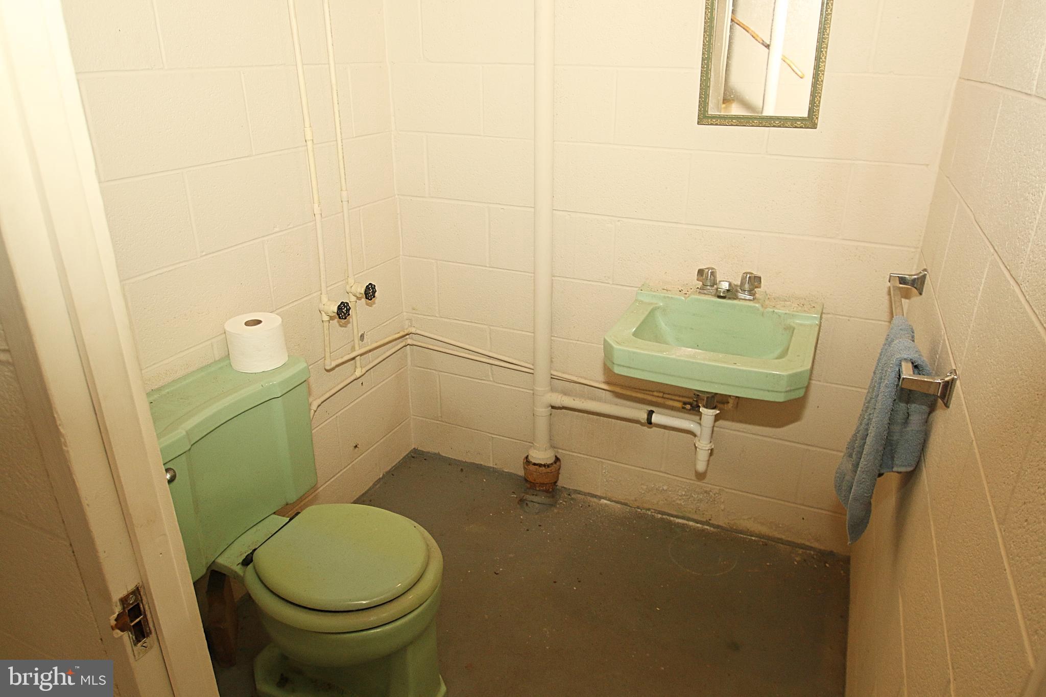 1348 Sheep Hill Road Pottstown, PA 19465 - Photo 14 of 21 Gallery Image 14