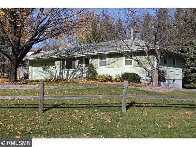2291 Hillview Road Mounds View, MN 55112 - Photo 2 of 13