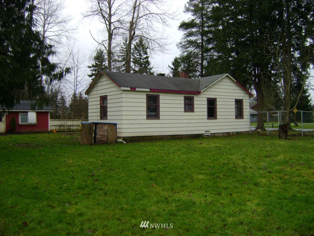 18616 102nd Avenue Southeast Renton, WA 98055 - Photo 10 of 12 Gallery Image 10