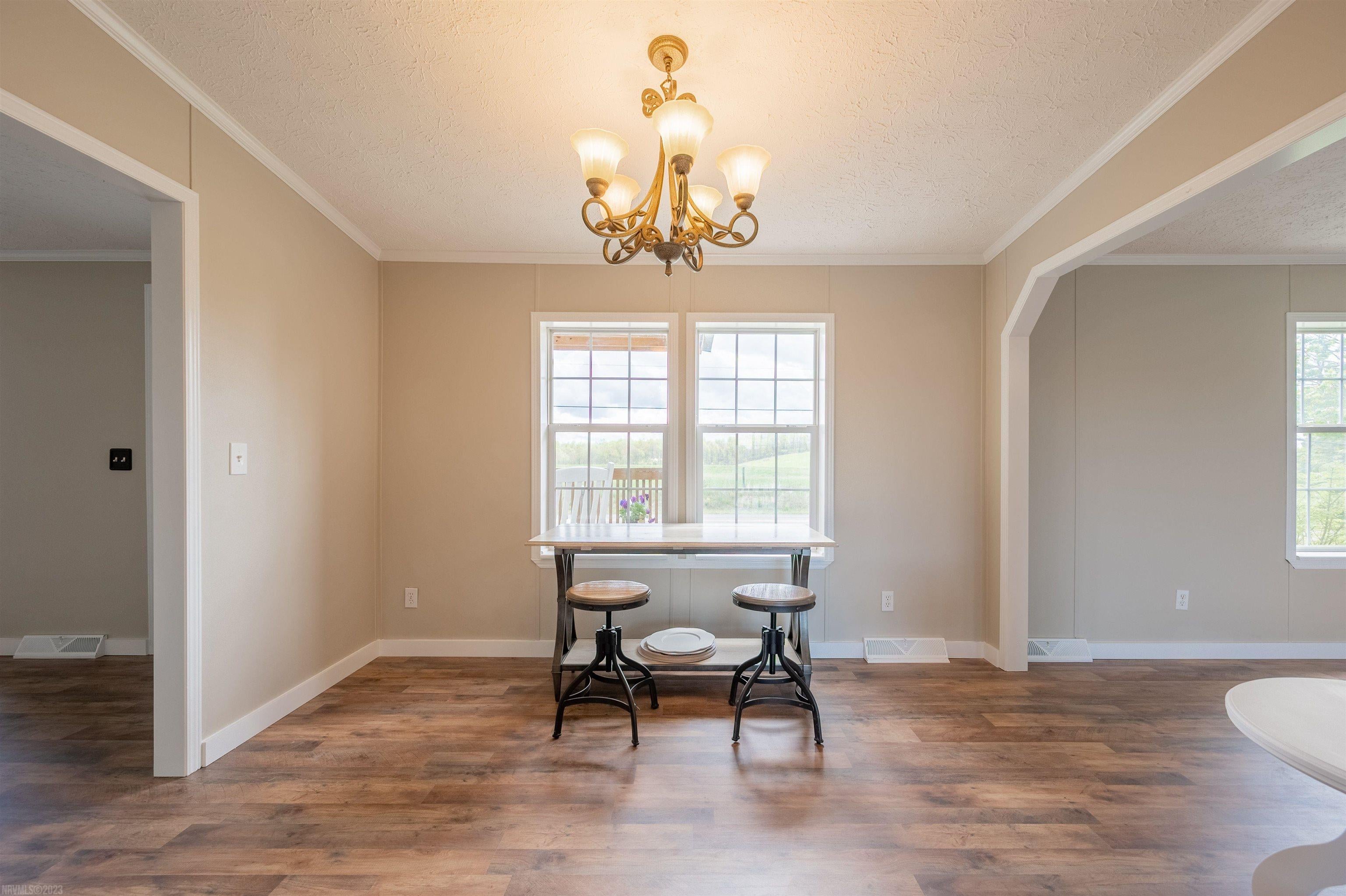 6983 Morgan Farm Road Radford, VA 24141 - Photo 13 of 84 Gallery Image 13