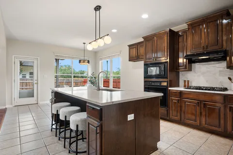 $680,000 | 11100 Alison Parke Trail, Austin, TX 78750