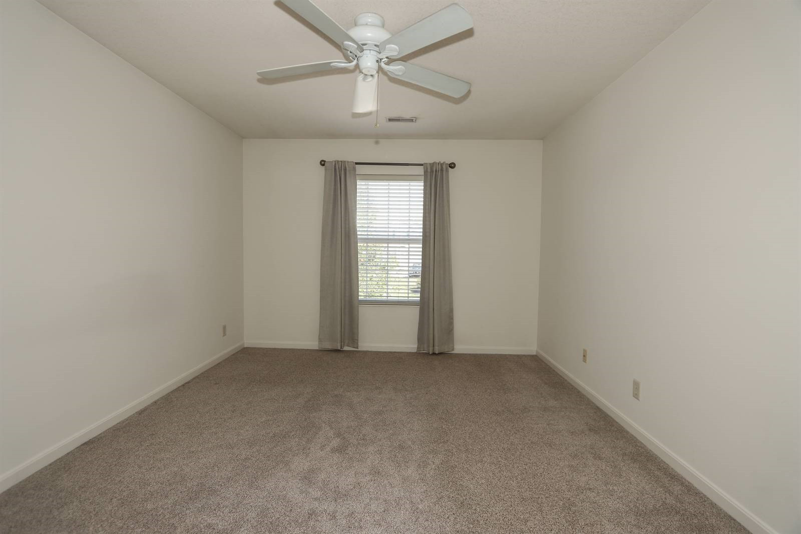 809 Slate View Newport, KY 41076 - Photo 12 of 19 Photo 12