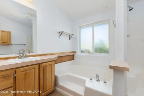 $670,000 | 7979 Coyote Lane, Victor, ID 83455