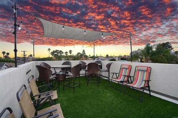 $7,995 | 1145 Emerald Street, Unit REAR (ALLEY), San Diego, CA 92109