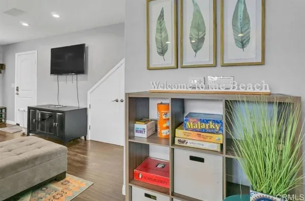 $7,995 | 1145 Emerald Street, Unit REAR (ALLEY), San Diego, CA 92109