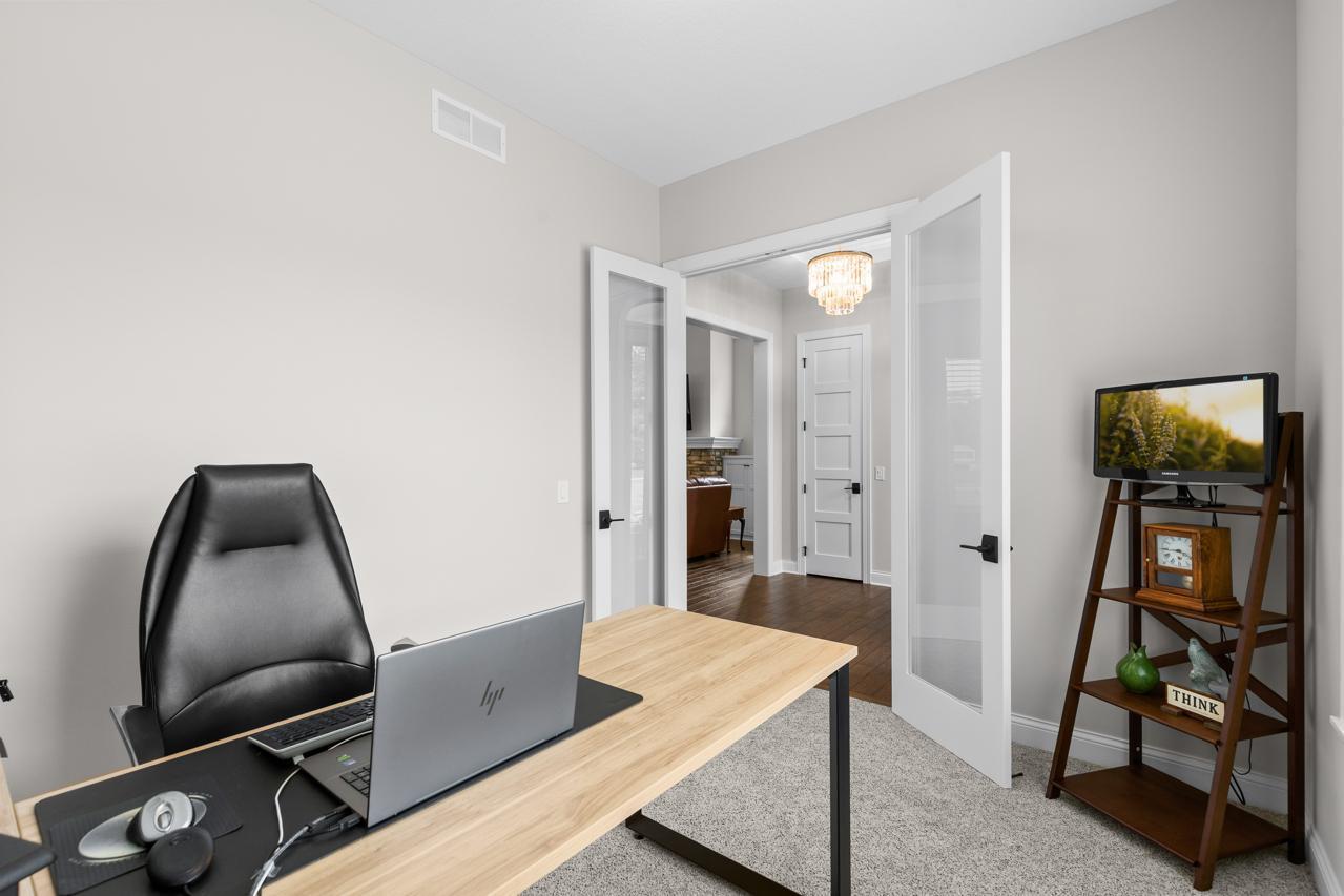 16907 Valley Road Eden Prairie, MN 55347 - Photo 25 of 66 Gallery Image 25