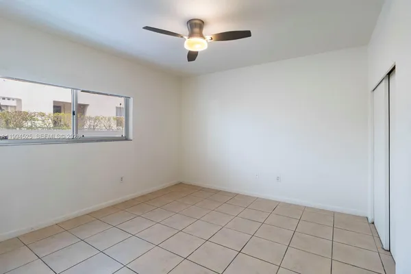 $2,500 | 1185 Marseille Drive, Unit 101, Miami Beach, FL 33141