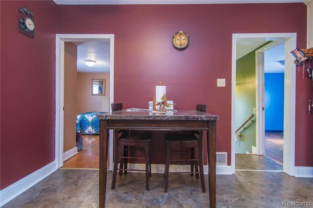 47046 Willis Road Belleville, MI 48111 - Photo 7 of 52 DSC_9794.jpg