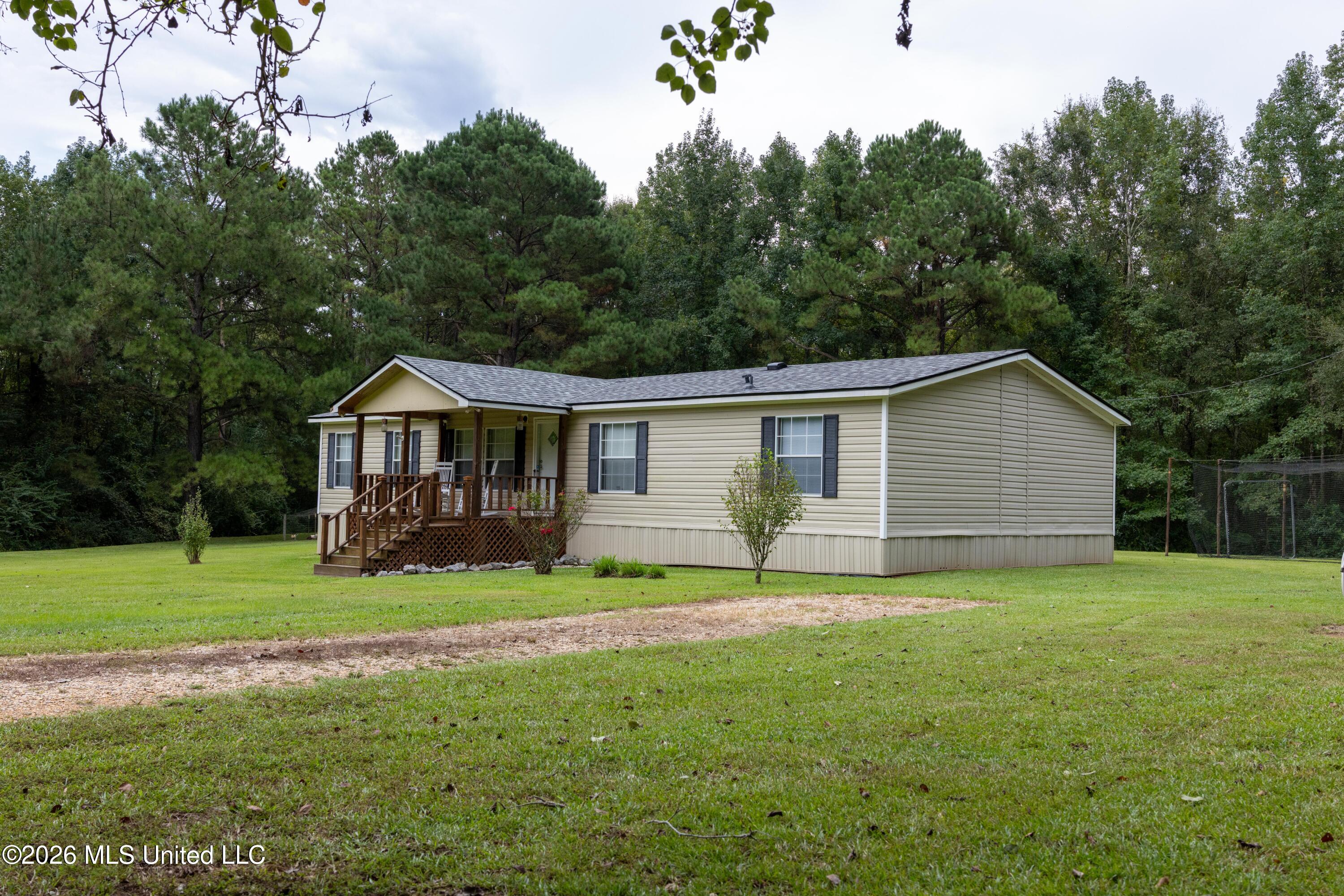 38 J W Lee Road Tylertown, MS 39667 - Photo 4 of 40 2-4
