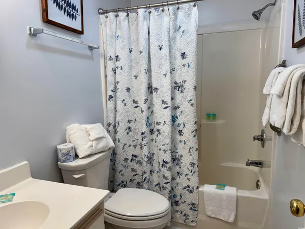 $235,000 | 366 Pinehurst Lane, Unit 13I, Pawleys Island, SC 29585