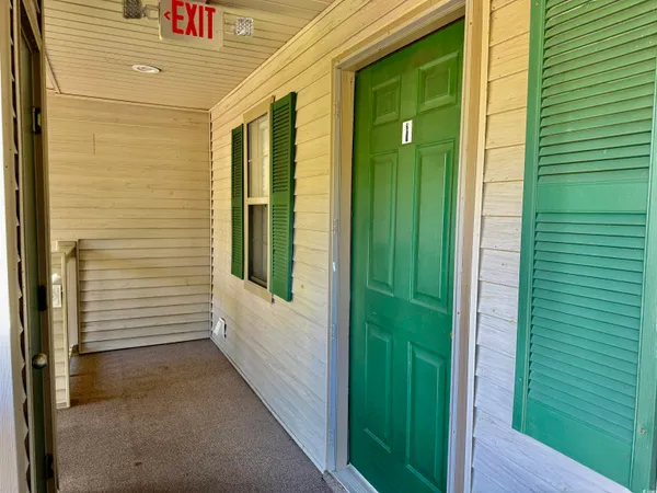 $235,000 | 366 Pinehurst Lane, Unit 13I, Pawleys Island, SC 29585