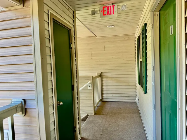 $275,000 | 366 Pinehurst Lane, Unit 13I, Pawleys Island, SC 29585