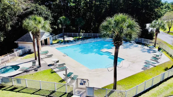 $235,000 | 366 Pinehurst Lane, Unit 13I, Pawleys Island, SC 29585