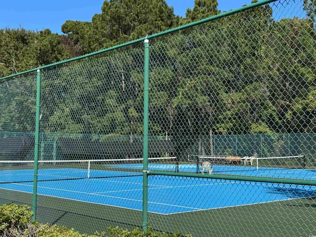 $275,000 | 366 Pinehurst Lane, Unit 13I, Pawleys Island, SC 29585