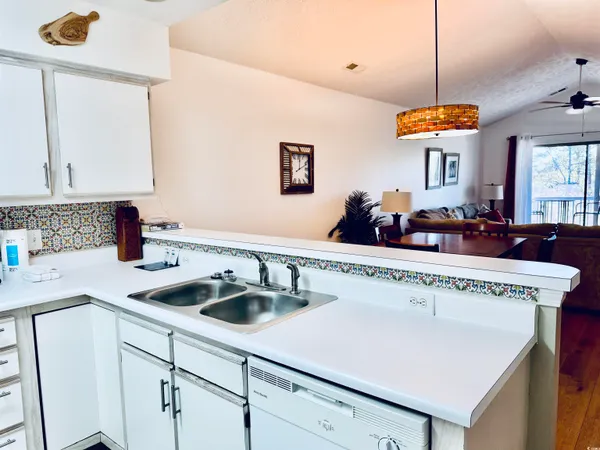 $235,000 | 366 Pinehurst Lane, Unit 13I, Pawleys Island, SC 29585