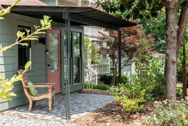 $1,700 | 1044 Manigault Street Southeast, Unit CH, Atlanta, GA 30316