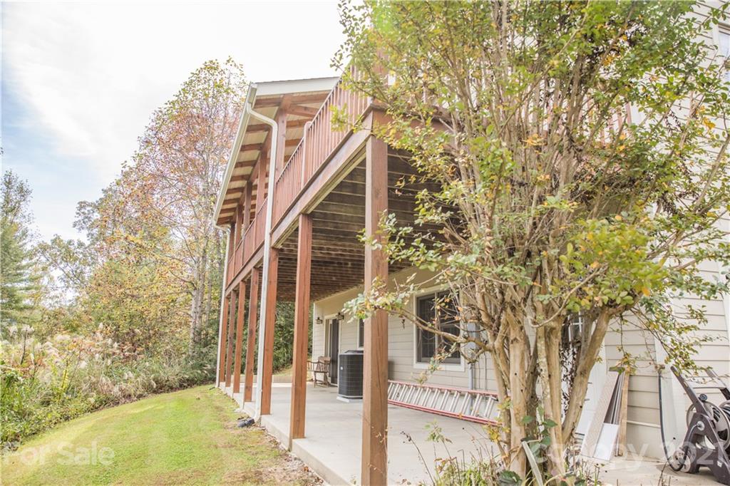 685 Gallimore Road, Unit LO1 Flat Rock, NC 28731 - Photo 41 of 43 Gallery Image 41