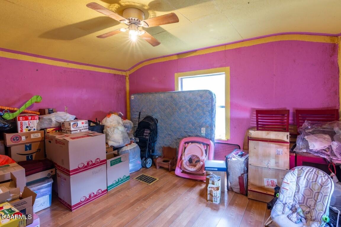 91 Dustin Road Spring City, TN 37381 - Photo 8 of 28 dustin 13 (Medium)