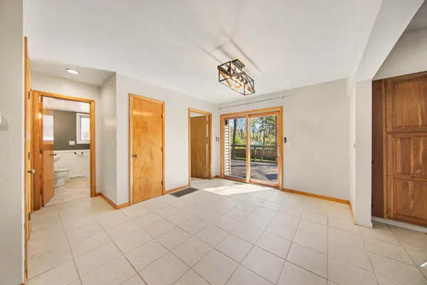 $299,900 | 1235 Winifred Street, Jackson, MI 49202
