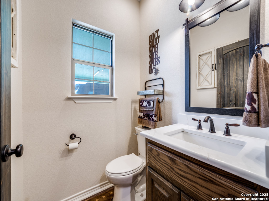 6451 Bluntzer Road Jourdanton, TX 78026 - Photo 22 of 53