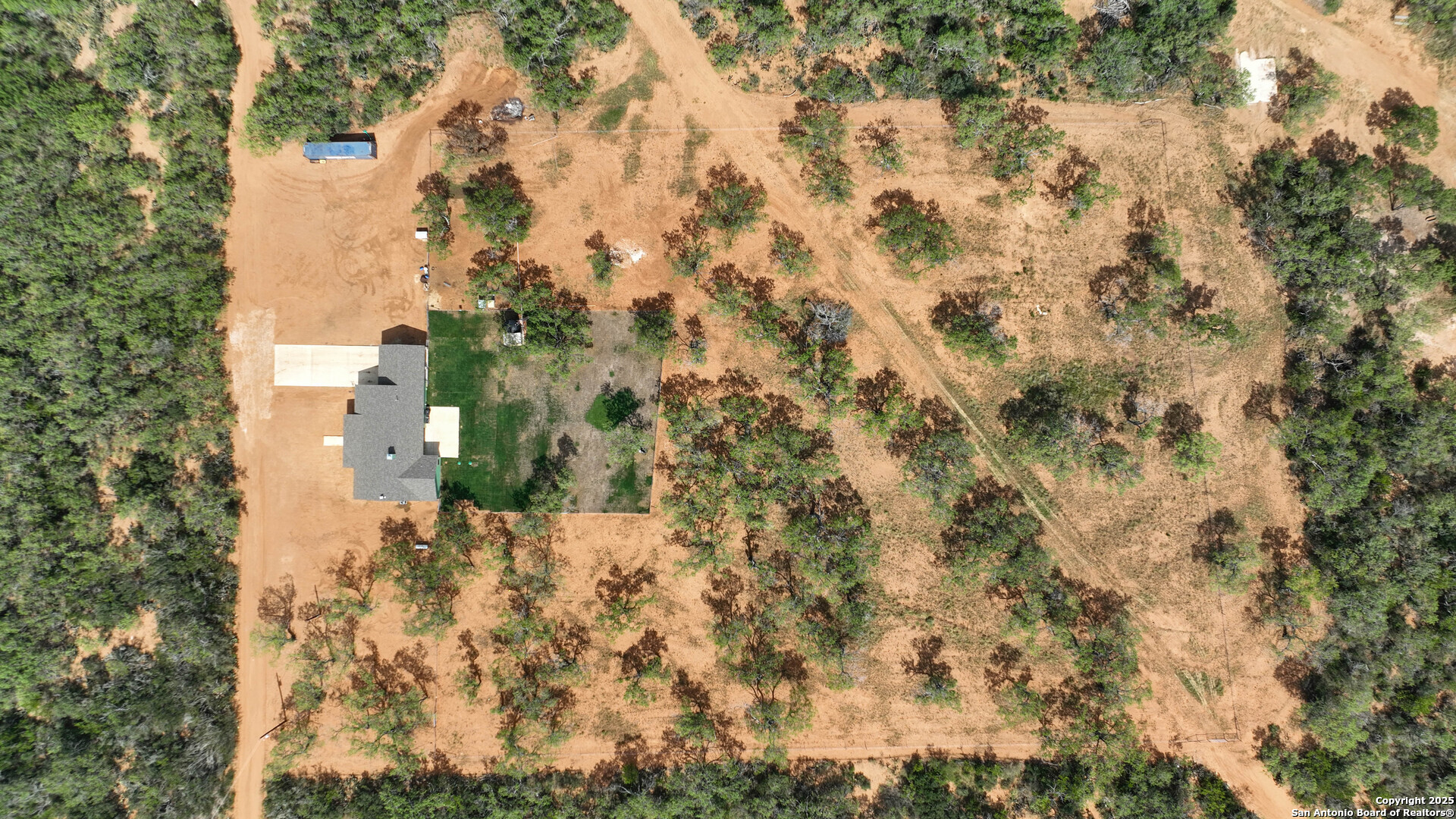 6451 Bluntzer Road Jourdanton, TX 78026 - Photo 33 of 53