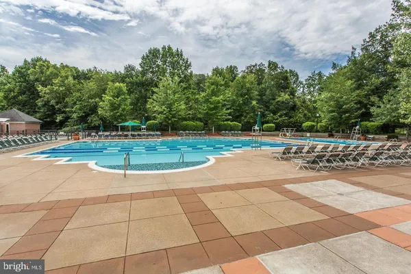 $1,850 | 3916 Penderview Drive, Unit 426, Fairfax, VA 22033