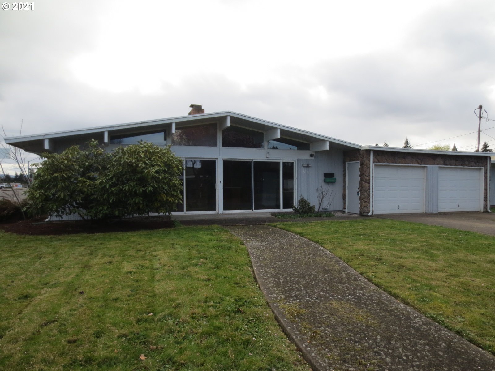 1235 1st Street Springfield, OR 97477 - Photo 1 of 32
