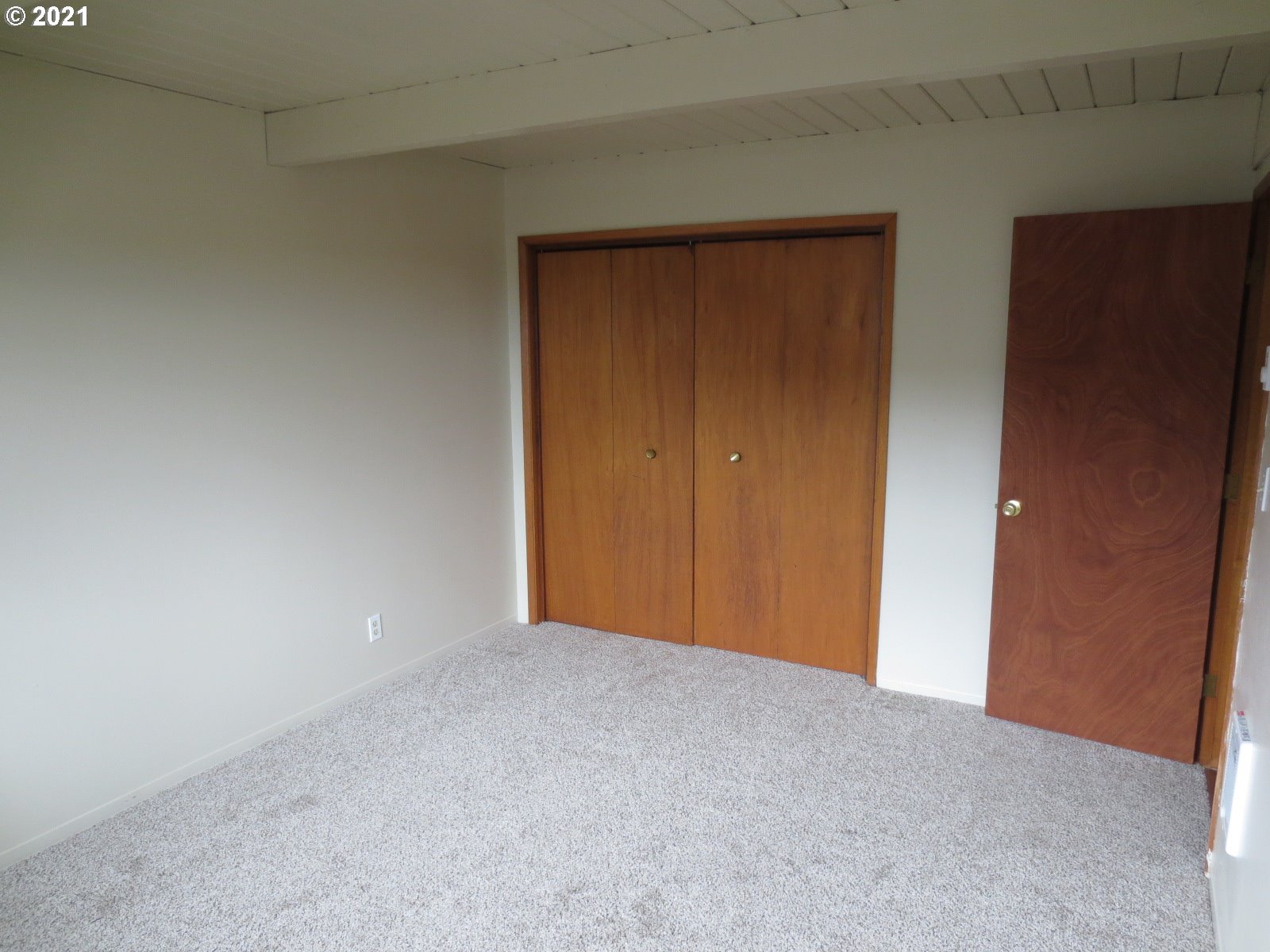 1235 1st Street Springfield, OR 97477 - Photo 18 of 32