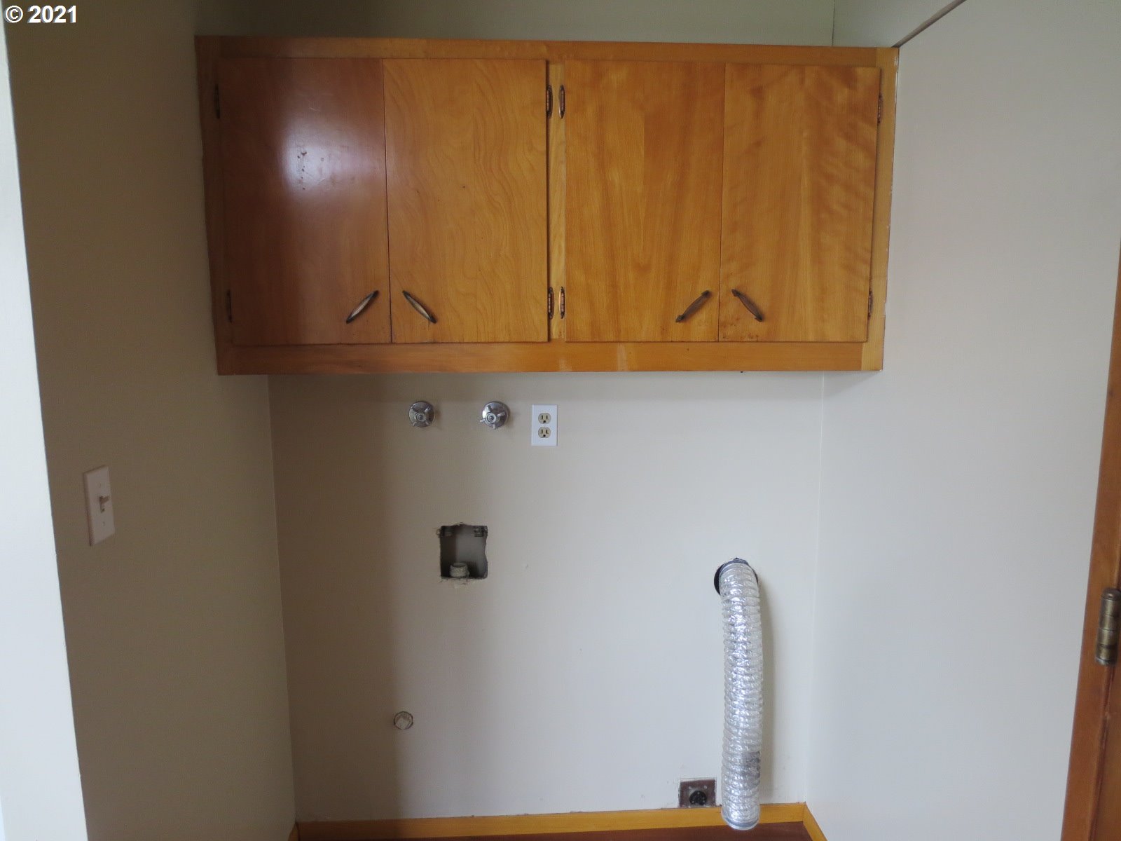 1235 1st Street Springfield, OR 97477 - Photo 19 of 32