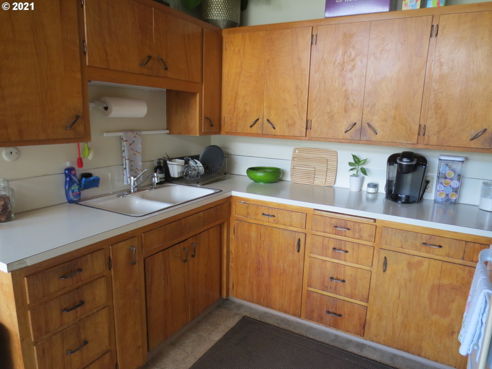 1235 1st Street Springfield, OR 97477 - Photo 29 of 32