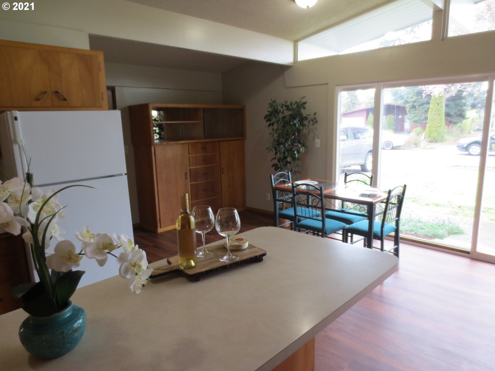 1235 1st Street Springfield, OR 97477 - Photo 8 of 32