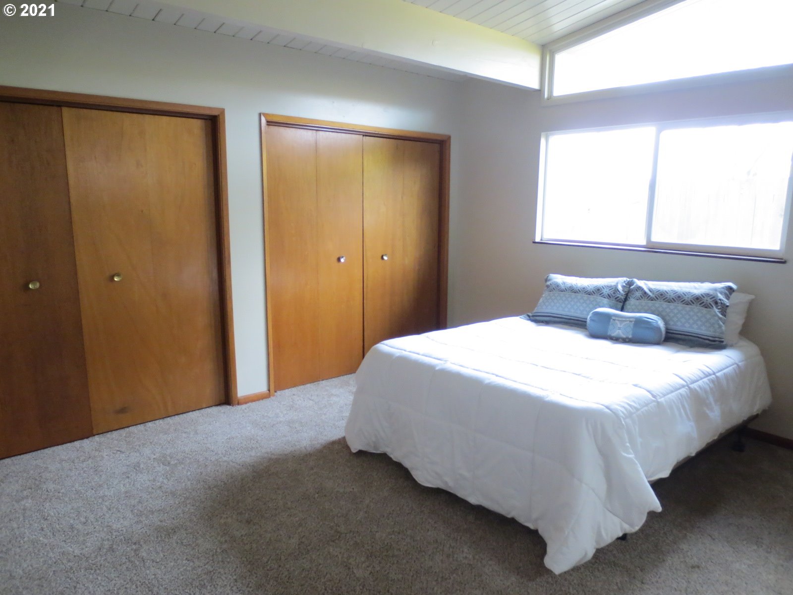 1235 1st Street Springfield, OR 97477 - Photo 9 of 32