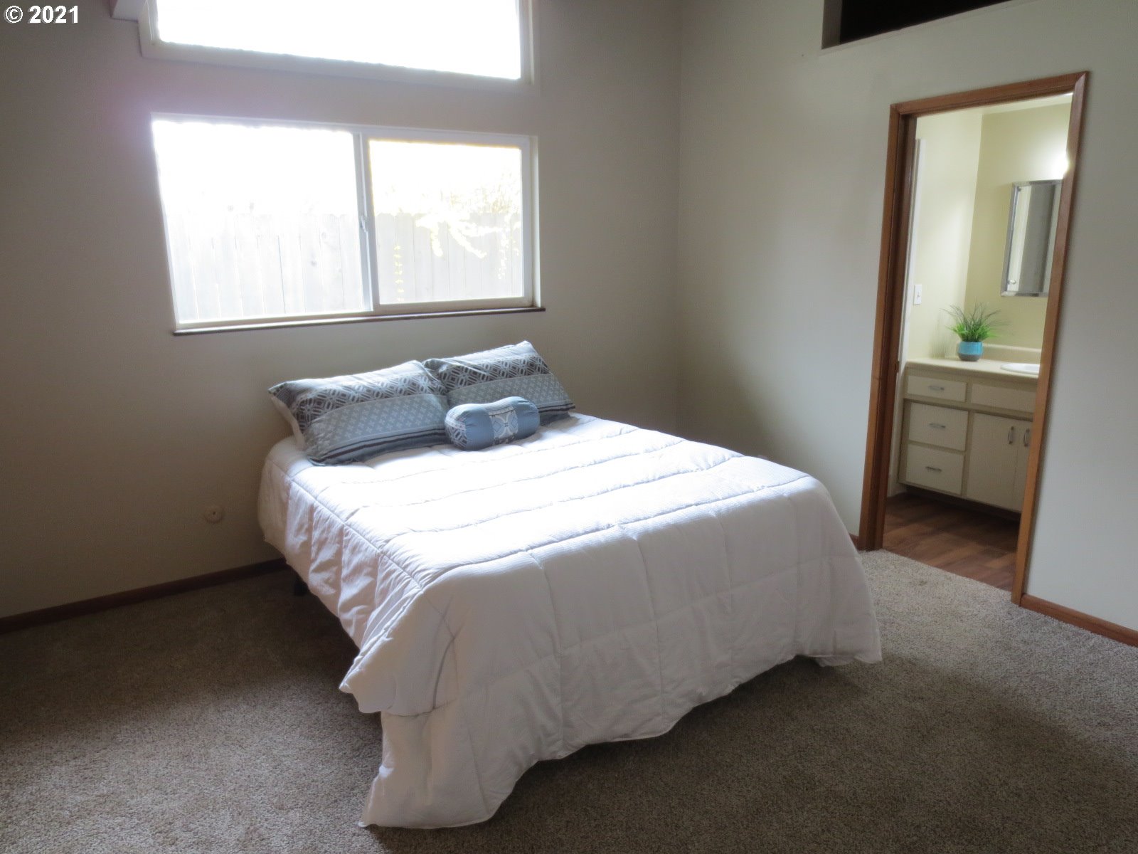 1235 1st Street Springfield, OR 97477 - Photo 10 of 32
