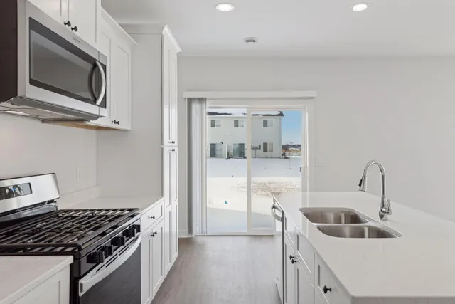 $345,000 | 628 Franklin Street, Roberts, WI 54023