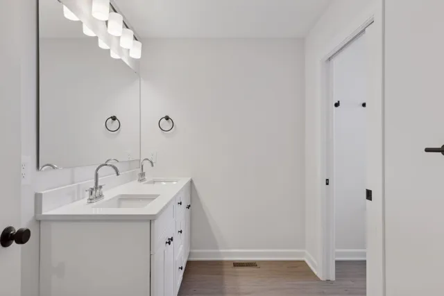 $345,000 | 628 Franklin Street, Roberts, WI 54023