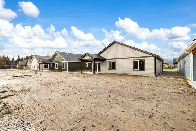 $521,800 | 2302 Maverick Court, Sandpoint, ID 83864