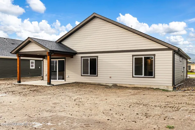 $521,800 | 2302 Maverick Court, Sandpoint, ID 83864