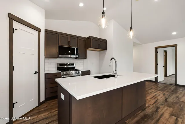 $521,800 | 2302 Maverick Court, Sandpoint, ID 83864