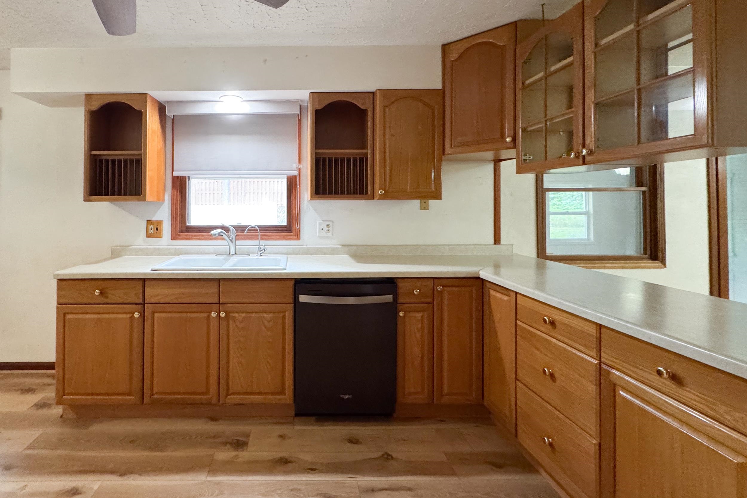 8482 North Creek Road Roscoe, IL 61073 - Photo 14 of 32 Gallery Image 14