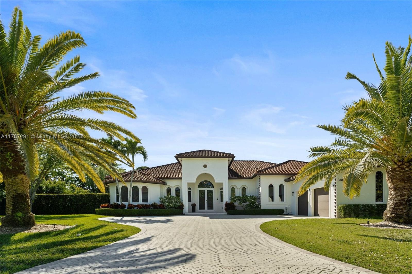 12600 Southwest 93rd Avenue Miami, FL 33176 - Photo 1 of 48