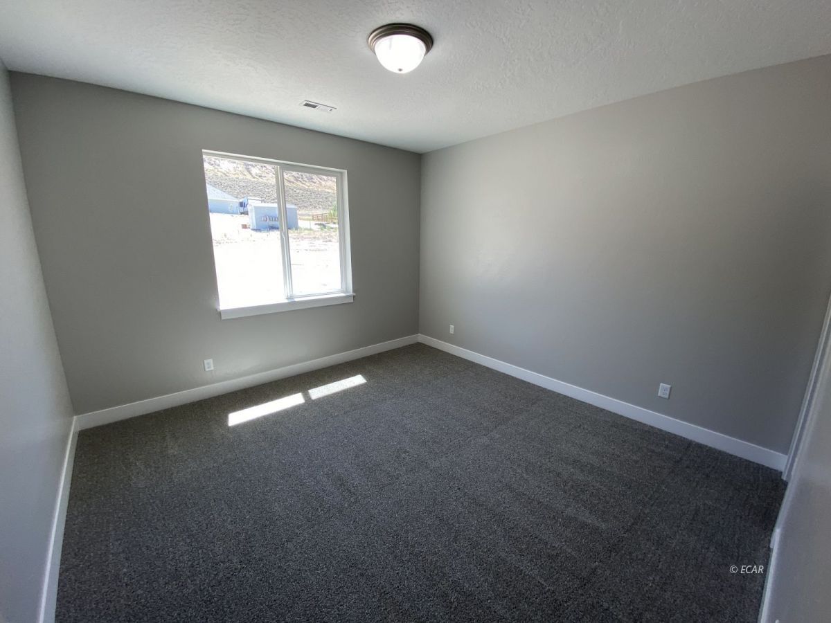 656 Amber Way Elko, NV 89801 - Photo 21 of 33 Gallery Image 21