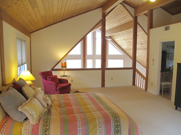 195 Kennedy Road Northampton, MA 01053 - Photo 20 of 22 a bedroom with a bed and a large window