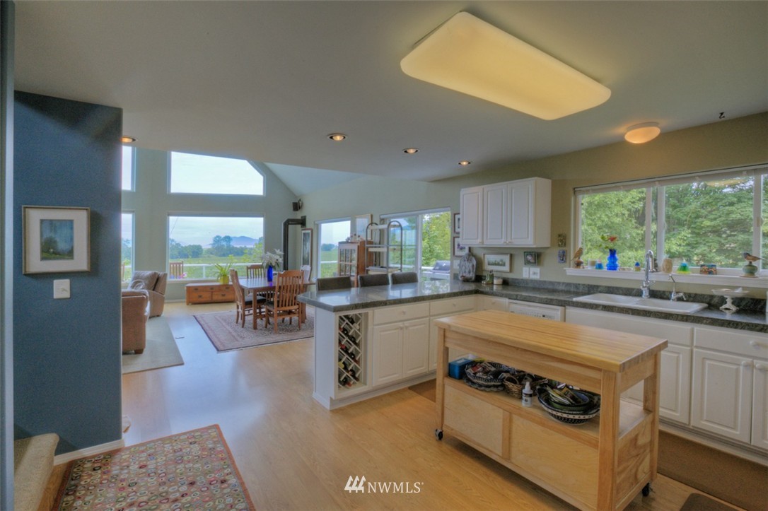16002 Colony Road Bow, WA 98232 - Photo 11 of 25 Gallery Image 11