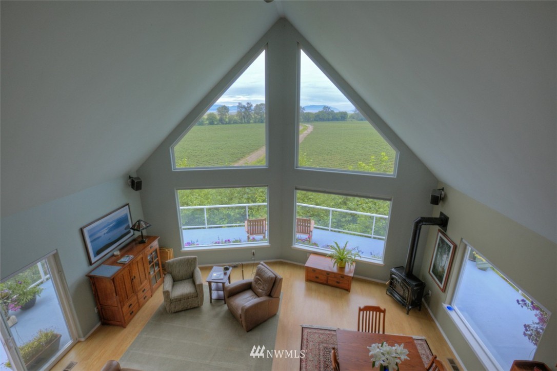 16002 Colony Road Bow, WA 98232 - Photo 9 of 25 Gallery Image 9